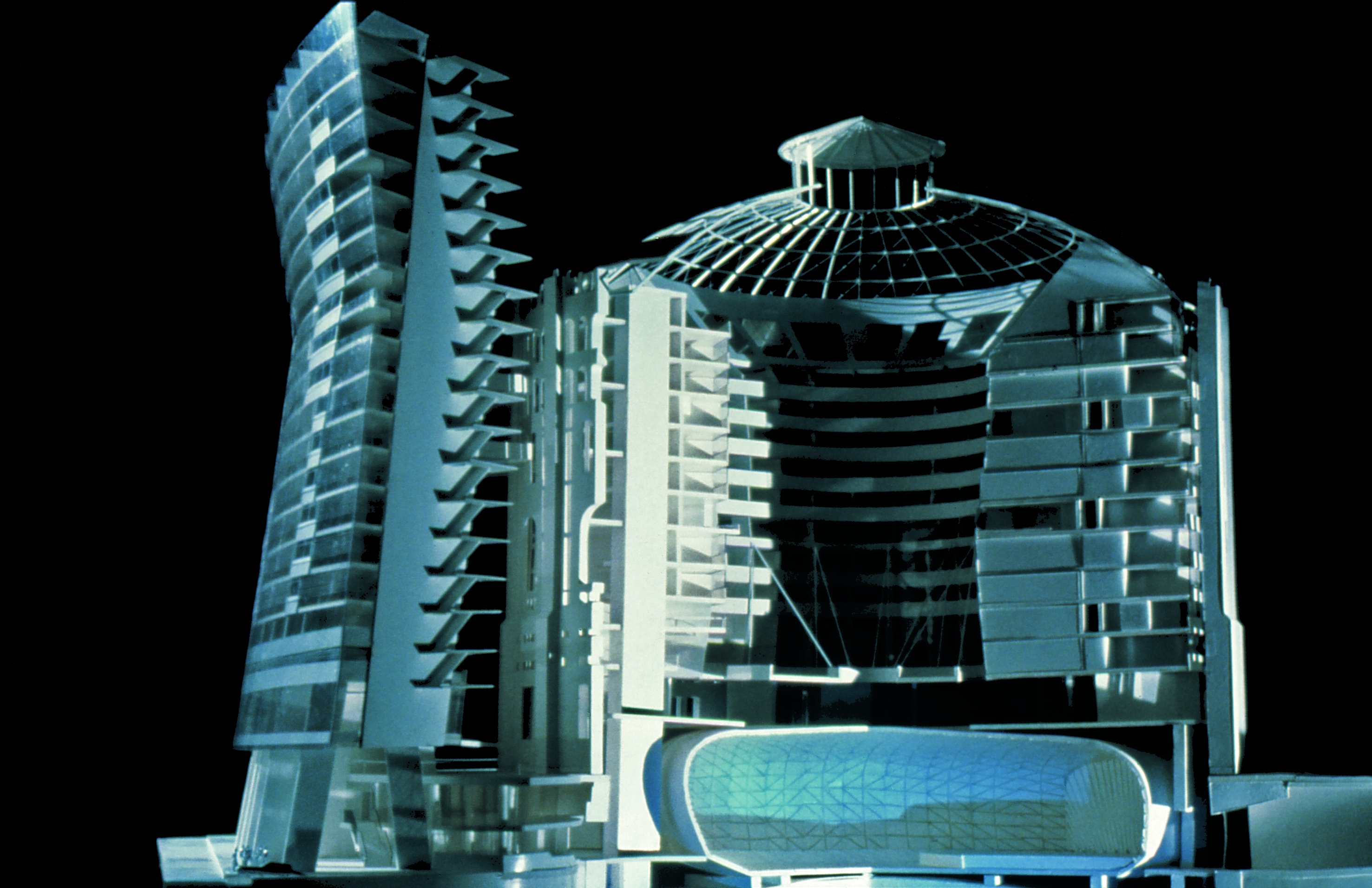 Cutaway model of Gasometer B